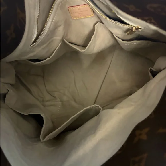 Designer Brown Monogram Tote Bag - Picture 6 of 9